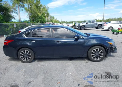 2017 Nissan Altima 2.5 Sl z USA, uszkodzony, nr VIN 1N4AL3AP1HC170246